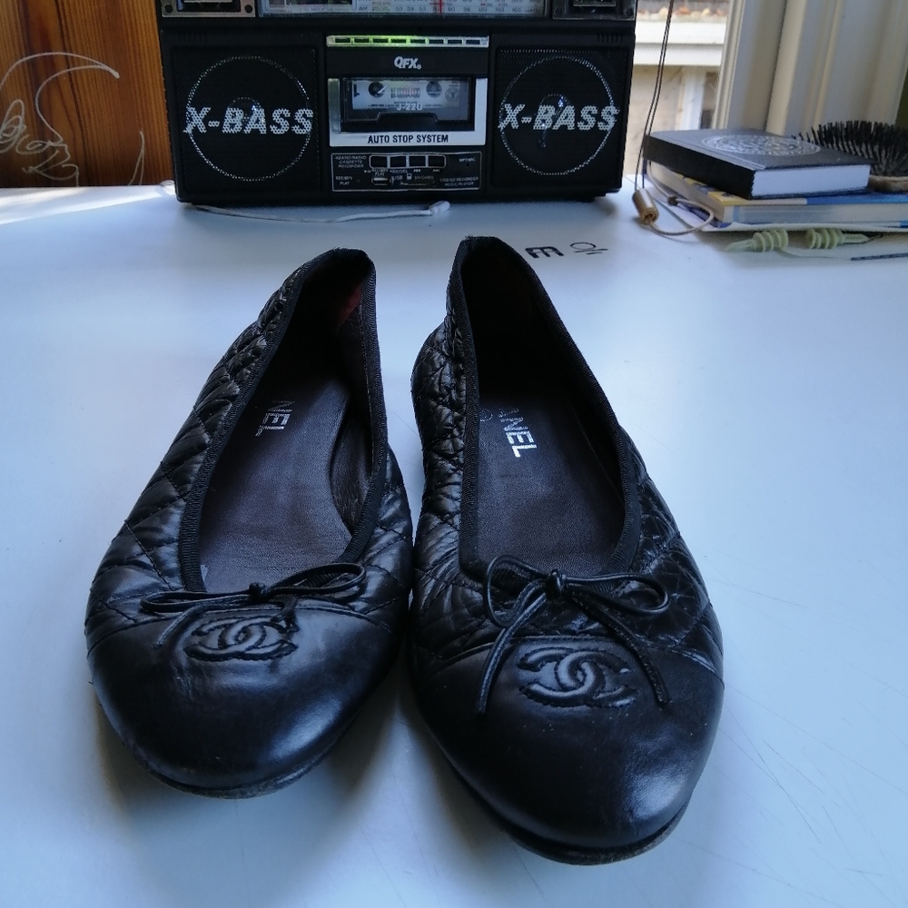 Chanel flats